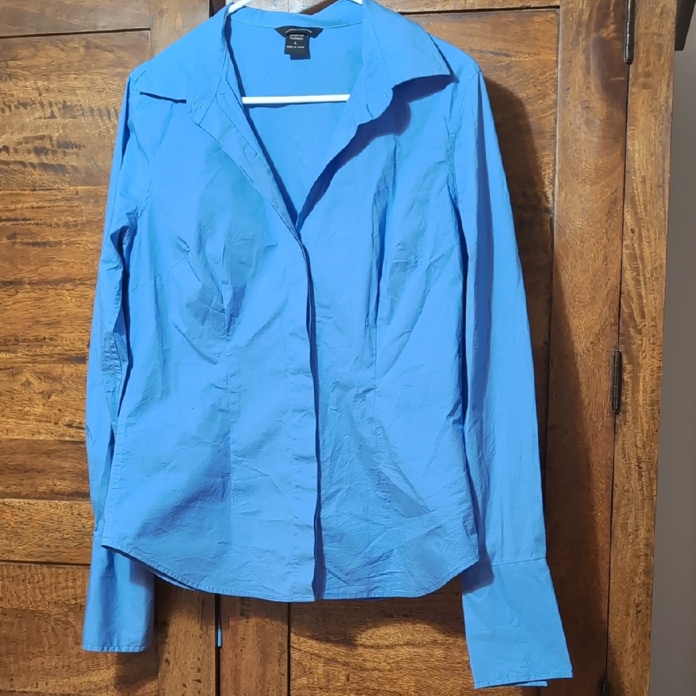 Moda International Light Blue Shirt Button Down Shirt Large Cotton/Spandex